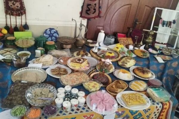جشنواره غذاهای محلی شاهد 16، عطر سنت در حیاط مدرسه