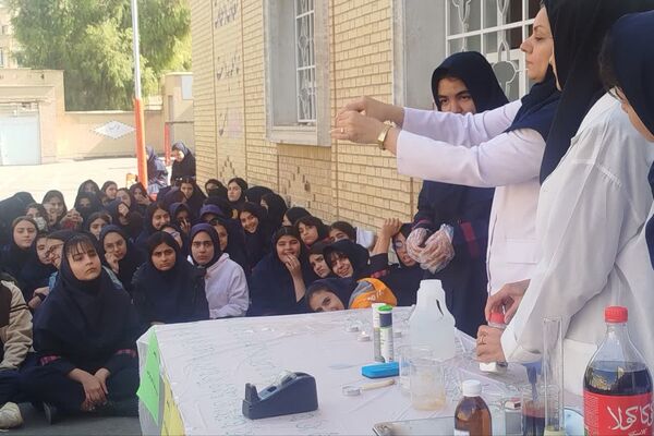 دانش‌آموزان با دستان خود، اسرار علم را گشودند