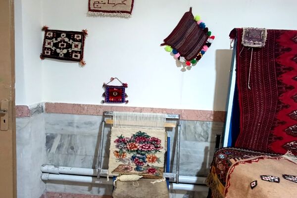 برگزاری جشنواره ماها در مدرسه کوثر فاروج