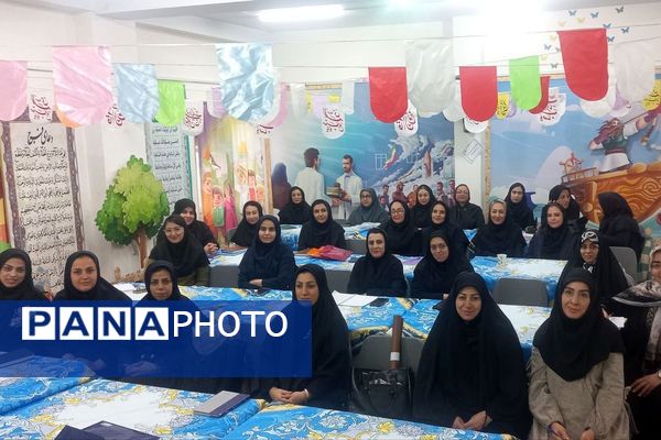  اولین دوره آموزش مهارت‌های پایه مربیگری در شهر ری 