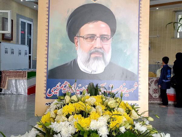 حضور پرشور مردم اصفهان در پای صندوق‌های رأی