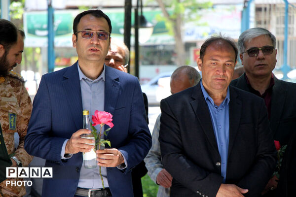 آیین غبارروبی مزار شهدای گمنام