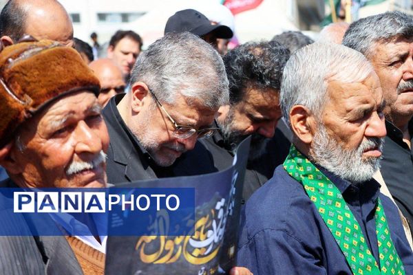 اجتماع عظیم صادقیون در مشهد 