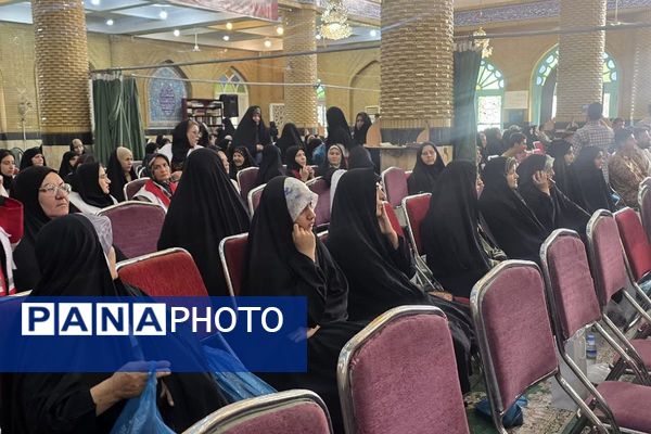 برگزاری یادواره سه هزار ستاره، ۳۰۰۰ چراغ راه به مناسبت هفته دفاع مقدس در شهرستان قرچک