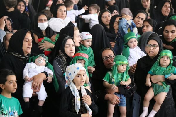 همایش شیرخوارگان حسینی در دلیجان؛ تجلی عهد مادران با قیام عاشورا