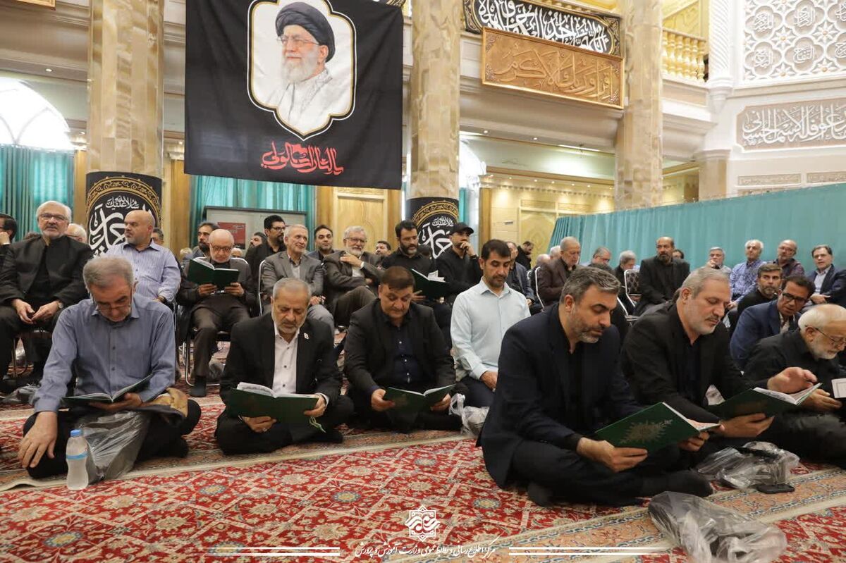 حضور وزیر آموزش&zwnj;وپرورش در مراسم ختم مادر شهیدان مظفر
