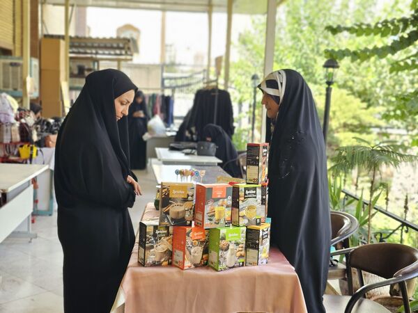 برپایی نمایشگاه عفاف و حجاب در آموزش و پرورش منطقه ۱۴ تهران