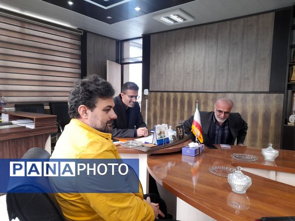 تجلیل از خیرین دبستان مهدیه قائمشهر