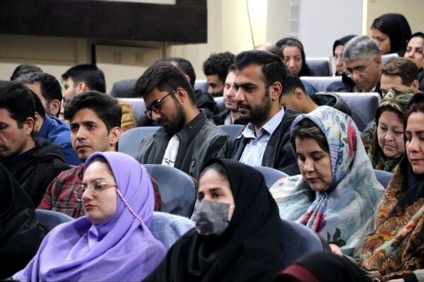 همایش «پازل هویت» 