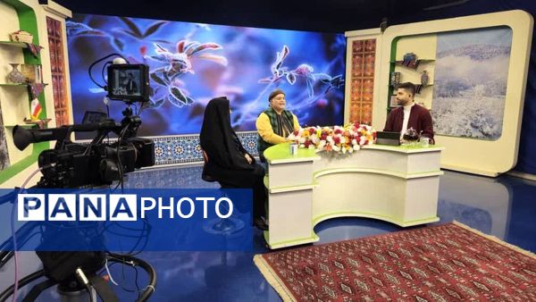 حضور مدیرکل بهزیستی گلستان به همراه داور جشنواره کاسپین در صدا و سیما گلستان