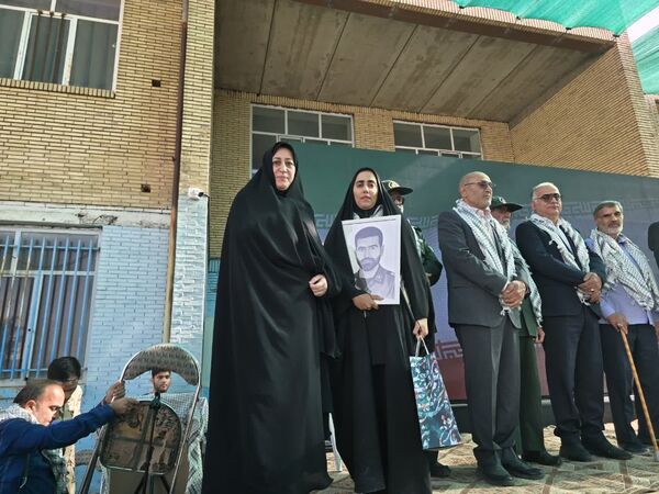 آیین باشکوه استانی زنگ مهر و مقاومت در یزد