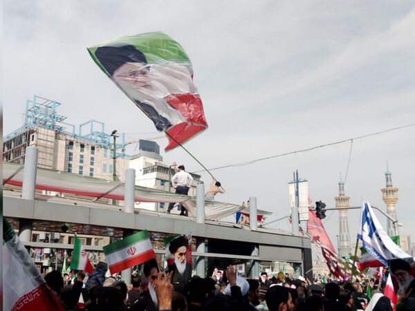 چهل و هفتمین جشن بزرگ پیروزی انقلاب در مشهد