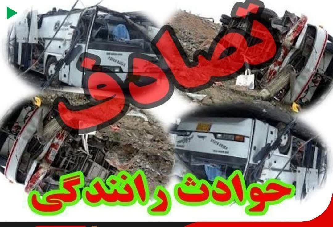 ۲ کشته و ۲مصدوم بر اثر برخورد سواری پراید با تیر برق