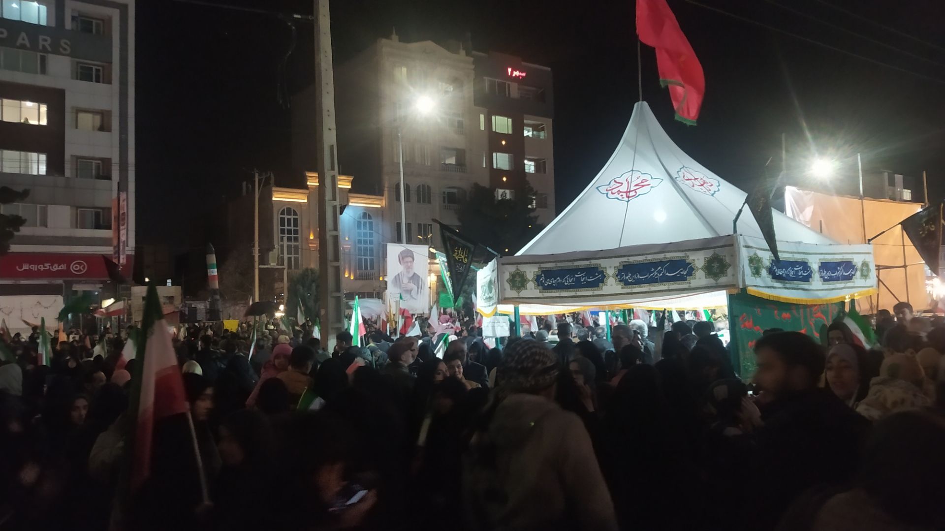 حضور گسترده و پرشور مردم انقلابی نیشابور در مراسم شهادت رهبر شهید 