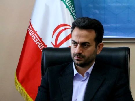 از ظرفیت شبکه های بهداشت و دهیاری ها برای شناسایی بی سوادان استفاده شود