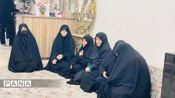 دیدار مسئولین شهرستان فردیس با جمعی از خانواده معظم شهدا