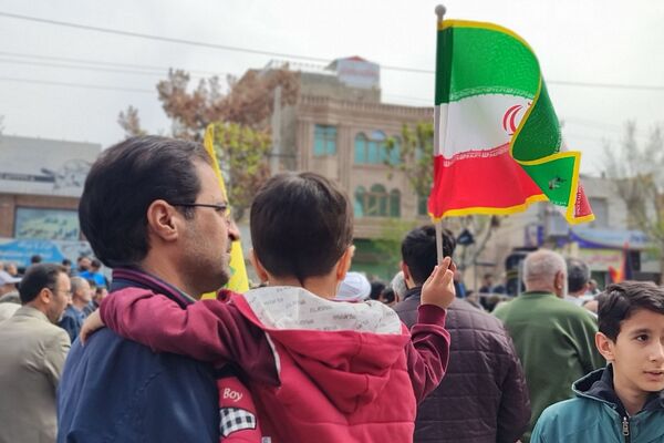 حضور پرشور مردم و مسئولان رباط کریم در راهپیمایی روز قدس
