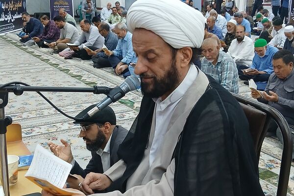برگزاری مراسم پرفیض دعای عرفه در مصلی باقرشهر 