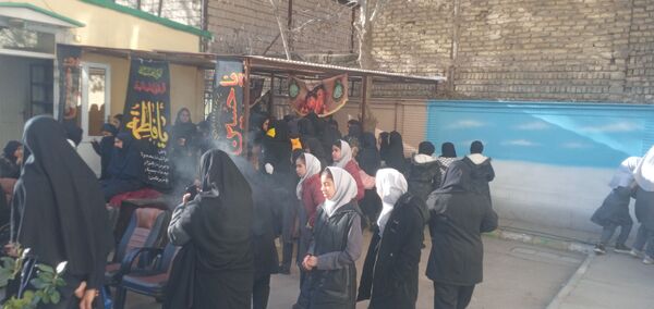 مراسم عزاداری شهادت حضرت فاطمه زهرا(س) در دبیرستان میرزا جعفر سروقد 