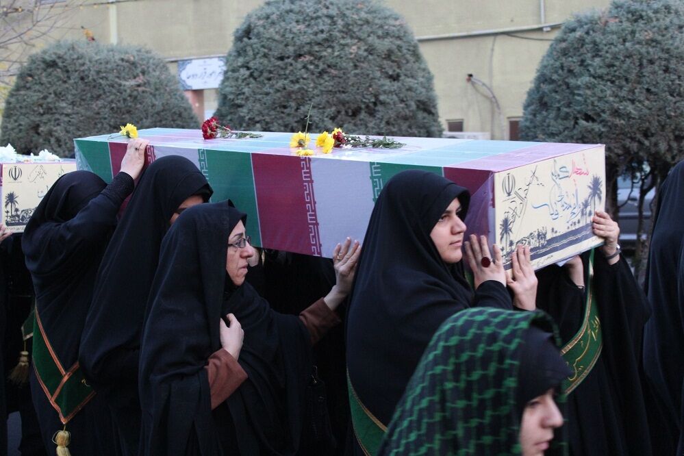 مراسم میزبانی شهدای گمنام دفاع مقدس در البرز