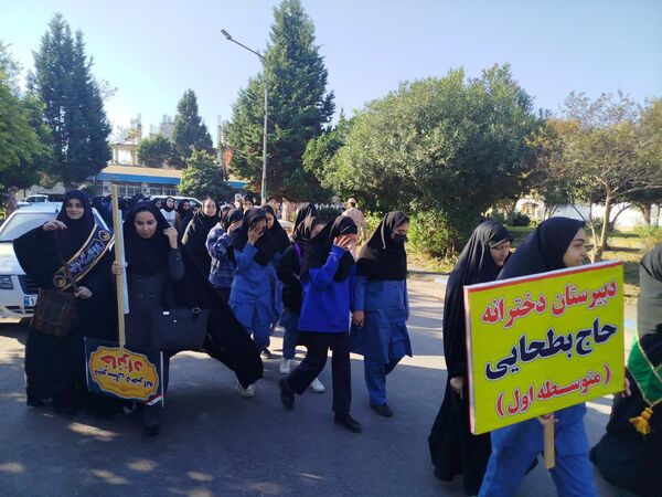 برگزاری صبحگاه مشترک دانش‌آموزی شهرستان هزار سنگر آمل 