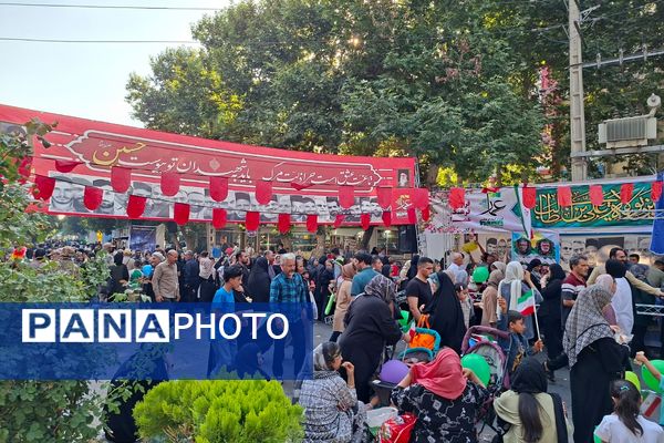 حضور پرشور مردم شهریار در راهپیمایی کیلومتری غدیر 