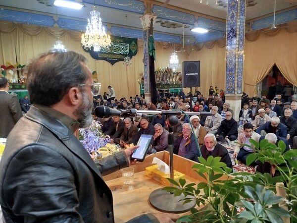  شب شعر به مناسبت ولادت حضرت امام حسین (ع) در محل حسینیه شهرستان کاشمر 