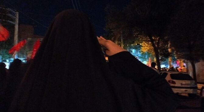 تداوم حضور شهروندان در راهپیمایی و تجمعات شبانه