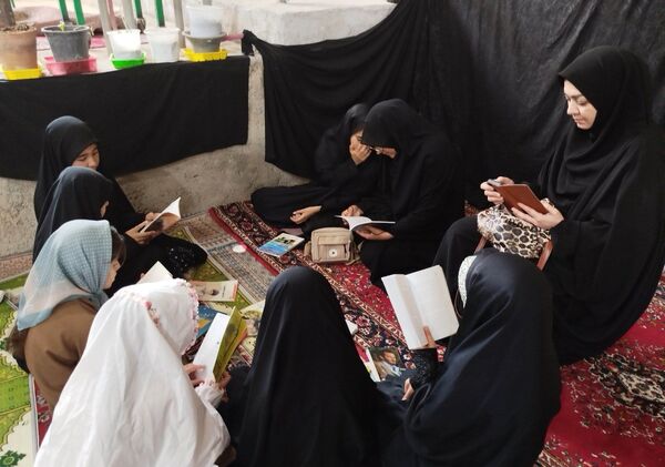 نماز جمعه در آخرین جمعه ماه محرم 