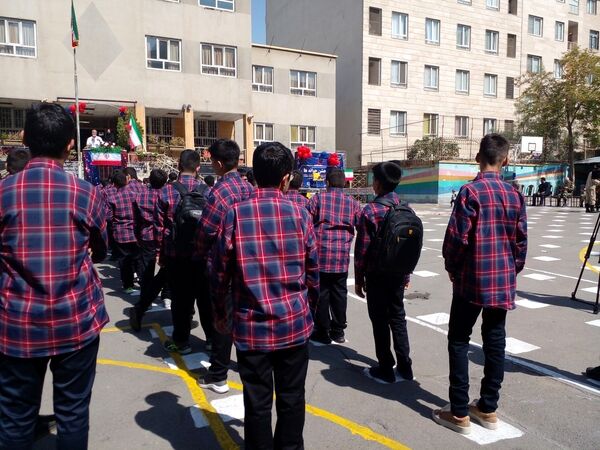 برگزاری جشن جوانه‌ها در دبیرستان حر بن ریاحی