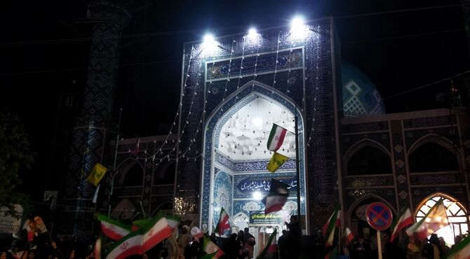 خیابان ها را  تا نابودی اسرائیل رها نمی‌کنیم