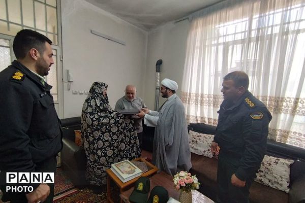 تقدیر فرماندهان ارشد نظامی از صبر خانواده‌های شهدا در آستانه ماه مهمانی خدا