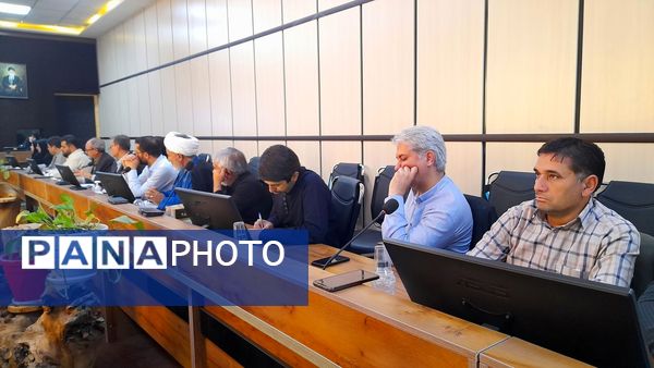 نشست معاونان پرورشی و تربیت بدنی استان خراسان رضوی در مشهد