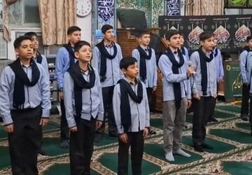 سرود مذهبی دانش آموزان آشخانه به مناسبت شهادت حضرت فاطمه 