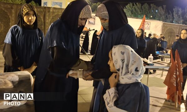 رقابت میدان یاری درجوار آرامگاه حیقوق نبی(ع)