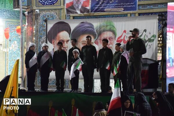 ویژه برنامه ولادت امام رضا(ع) در میدان امام خمینی(ره) نجف آباد