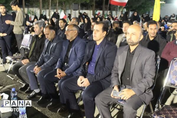  اربعین رهبر شهید امت اسلامی و دانش آموزان مدرسه شجره طیبه میناب در جوادآباد 
