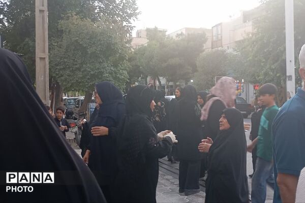 دلدادگی فرهنگیان در موکب اربعین حسینی