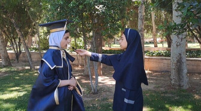 از الفبا تا آرزو؛ قاب ماندگار پایان دبستان