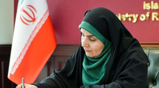 دعوت وزیر راه و شهرسازی از هموطنان برای حضور در مراسم تشییع رهبر شهید