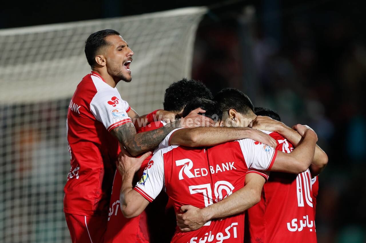 جایگاه دومی پرسپولیس در جدول شکننده است/ خط دفاع پرسپولیس باید تقویت شود