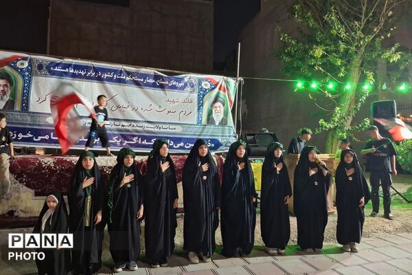 قاب تجمعات شبانه این بار در محله جاده نظامی 