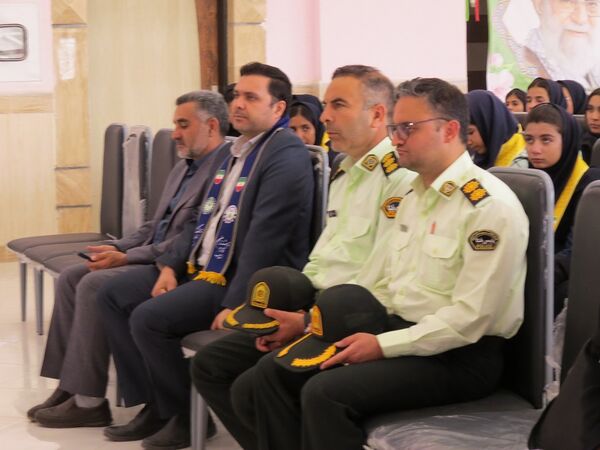 اردوی تمشک دختران بجنورد در اردوگاه شهید چمران 