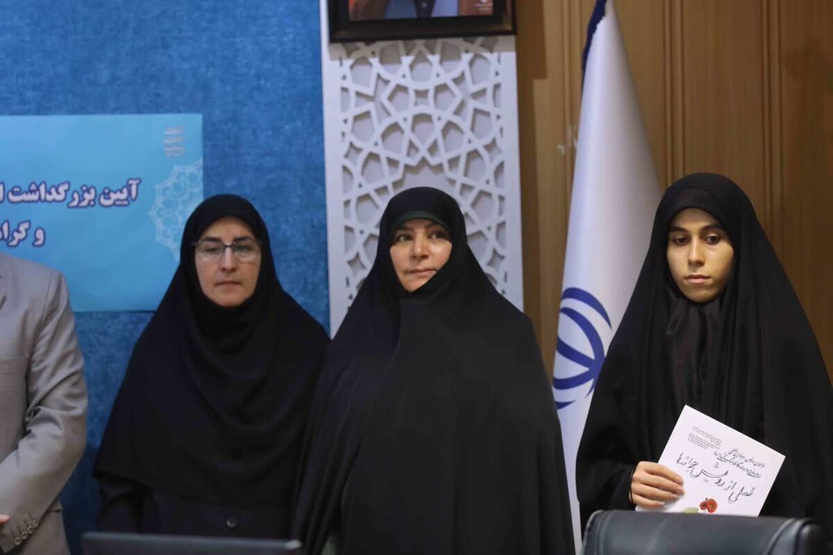 سعادت حقیقی در پیروی از مسیر شهداست