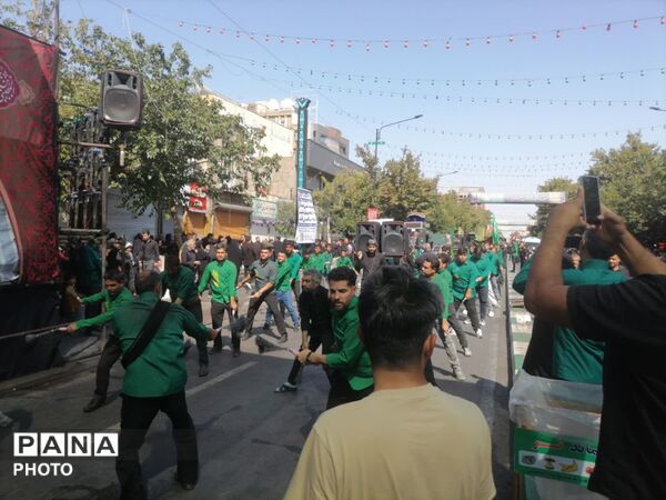 مشهد در سوگ امام رضا (ع) 