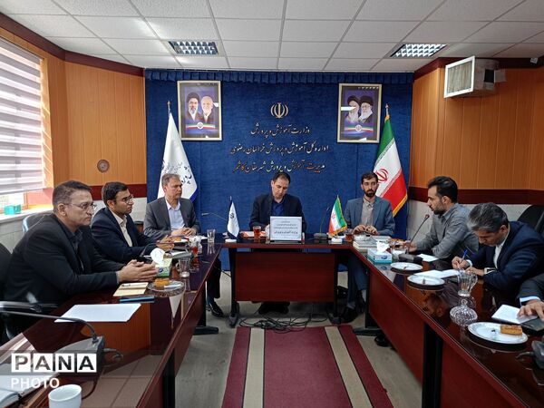 جلسه هم اندیشی قطب شهید مدرس(ره)