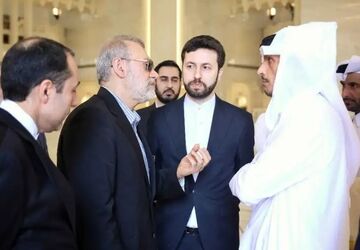 دیدار و گفت‌وگوی علی لاریجانی با وزیر خارجه‌ قطر