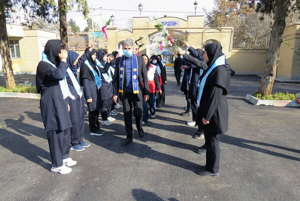 برگزاری مانور زلزله در هنرستان محمودیه شهرستان بجنورد 
