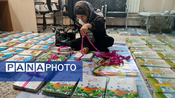 مراسم جشن شکوفه‌‎ها در دبستان شاهد حاج تقی آقا بزرگ مشهد 