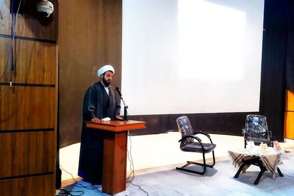 همایش بانوی مقاومت در فیروزکوه